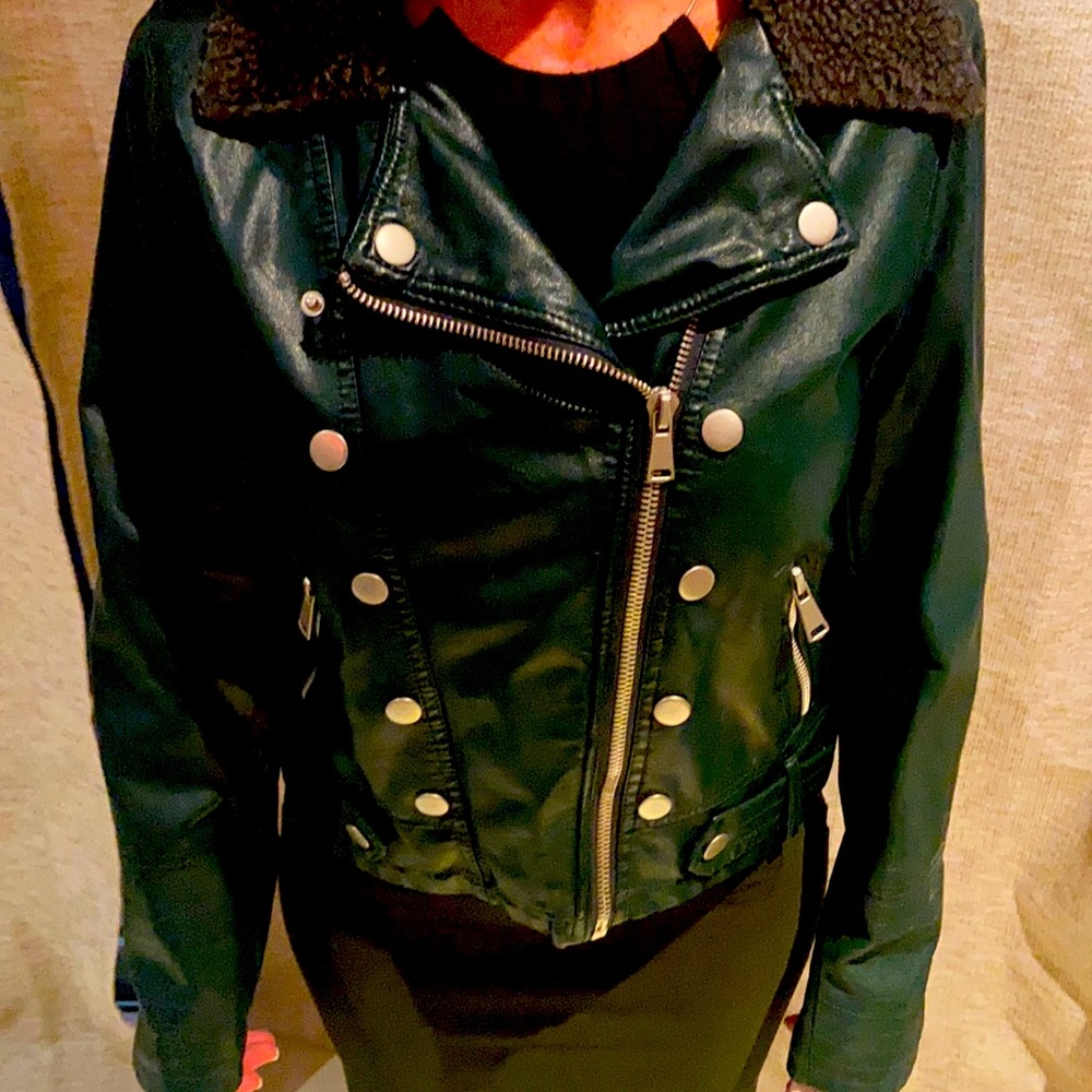 Green fake leather jacket with wool collar